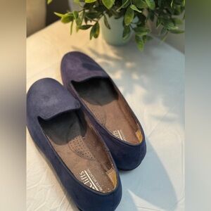 J. CREW BLUE SUEDE ADDIE LOAFER SIZE 7